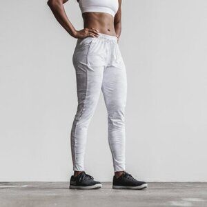 NOBULL - Women's Camo Jogger - White - Size Small